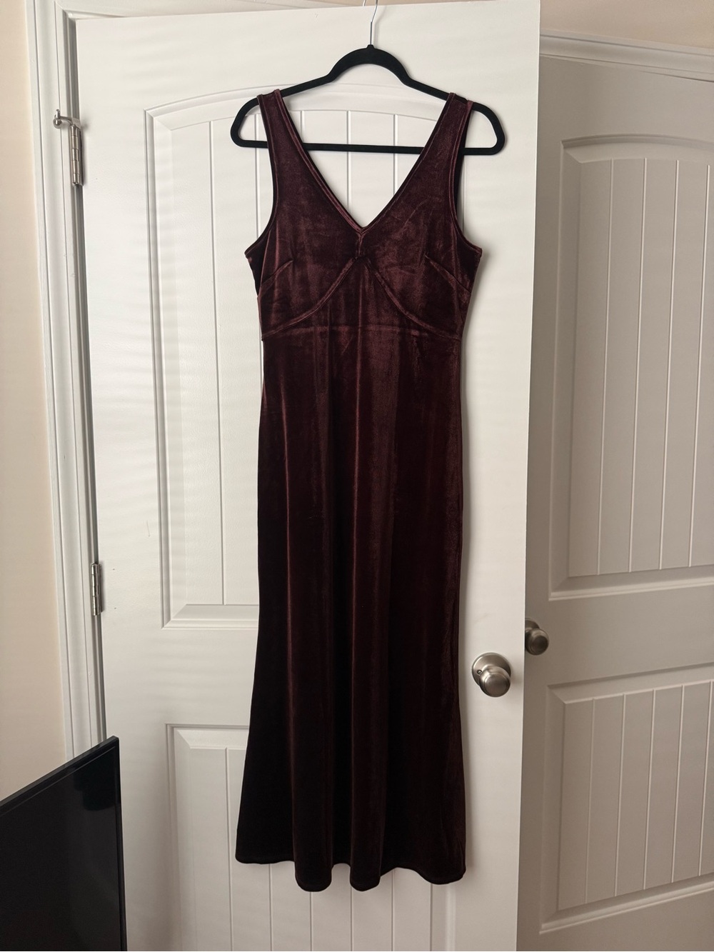 Rachel Zoe Burgundy Velvet Maxi Dress with V-Neck